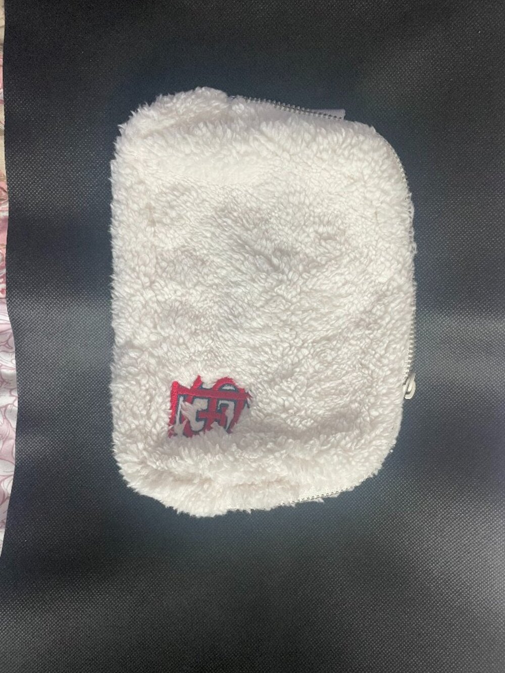 St. louis sherpa belt bag